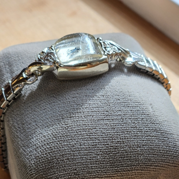 Hamilton Vtg Art Deco 14K White Gold And Diamond Accent Cocktail Watch - Picture 10 of 11